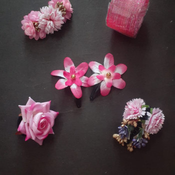 Floral Hair & Bangles Combo Set