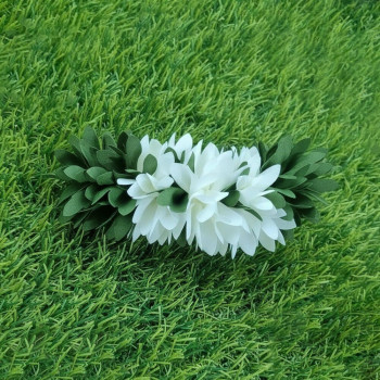 Pichi Poo Clip White/Green | Beautiful & Nice
